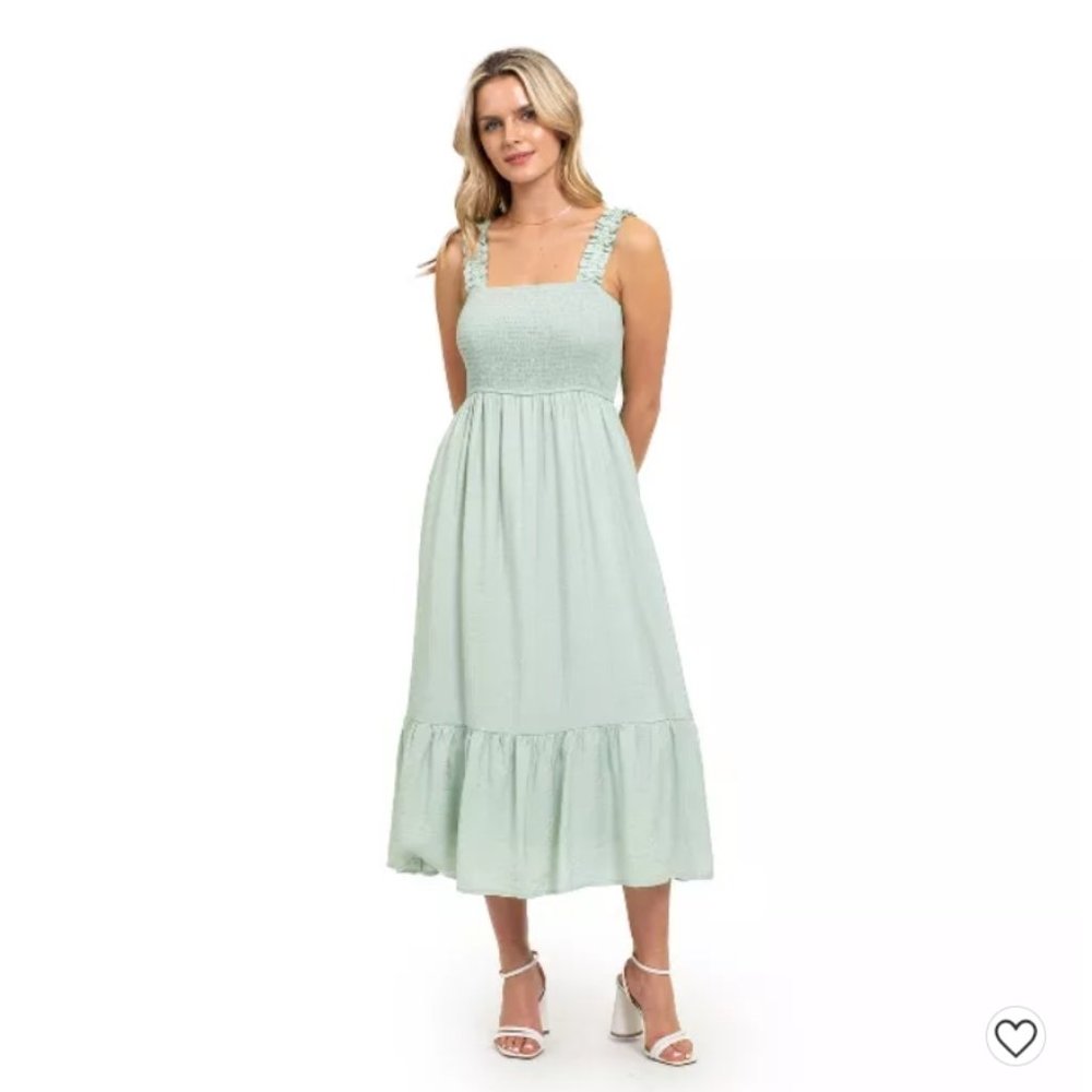 August Sky Women's Smocked Midi Dress Color Mint Size Large New Without Tags